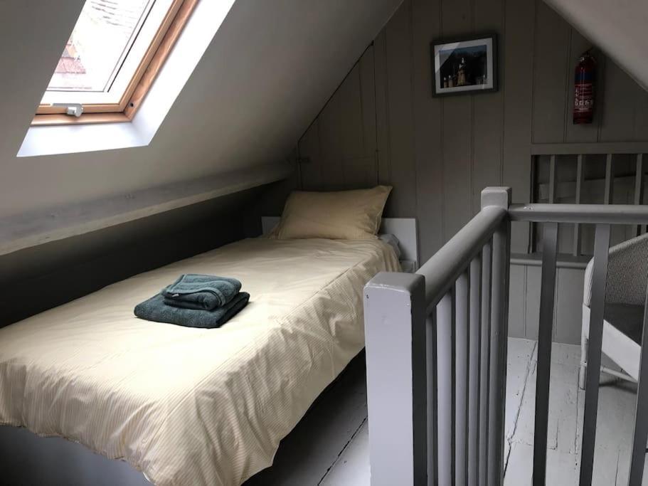 Hastings Old Town. Cottage - By The Sea Extérieur photo