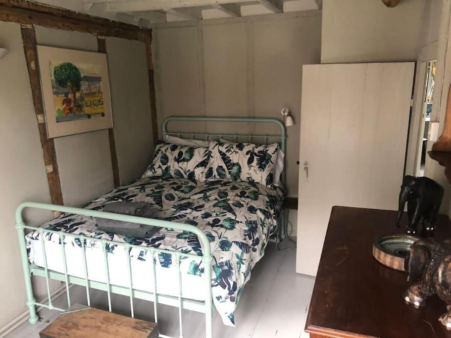 Hastings Old Town. Cottage - By The Sea Extérieur photo