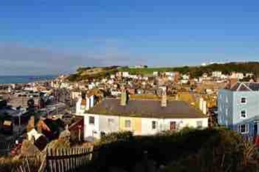 Hastings Old Town. Cottage - By The Sea Extérieur photo