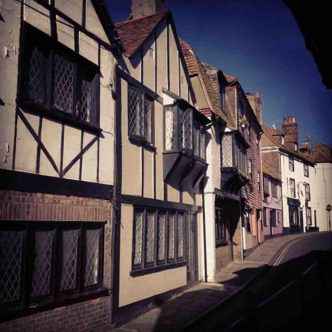 Hastings Old Town. Cottage - By The Sea Extérieur photo